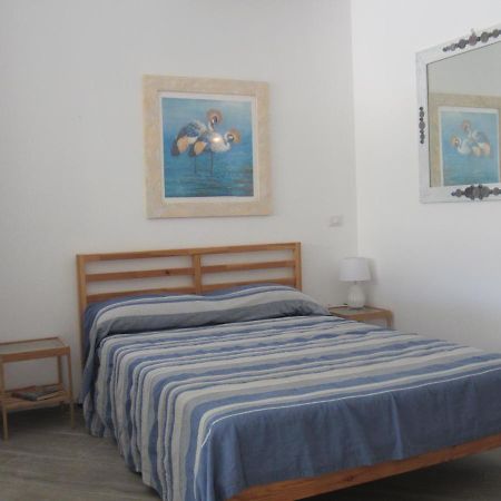 Monolocale San Pantaleo Apartment Exterior photo